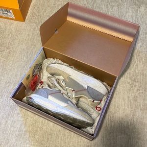 Mache Runner M10/W11.5